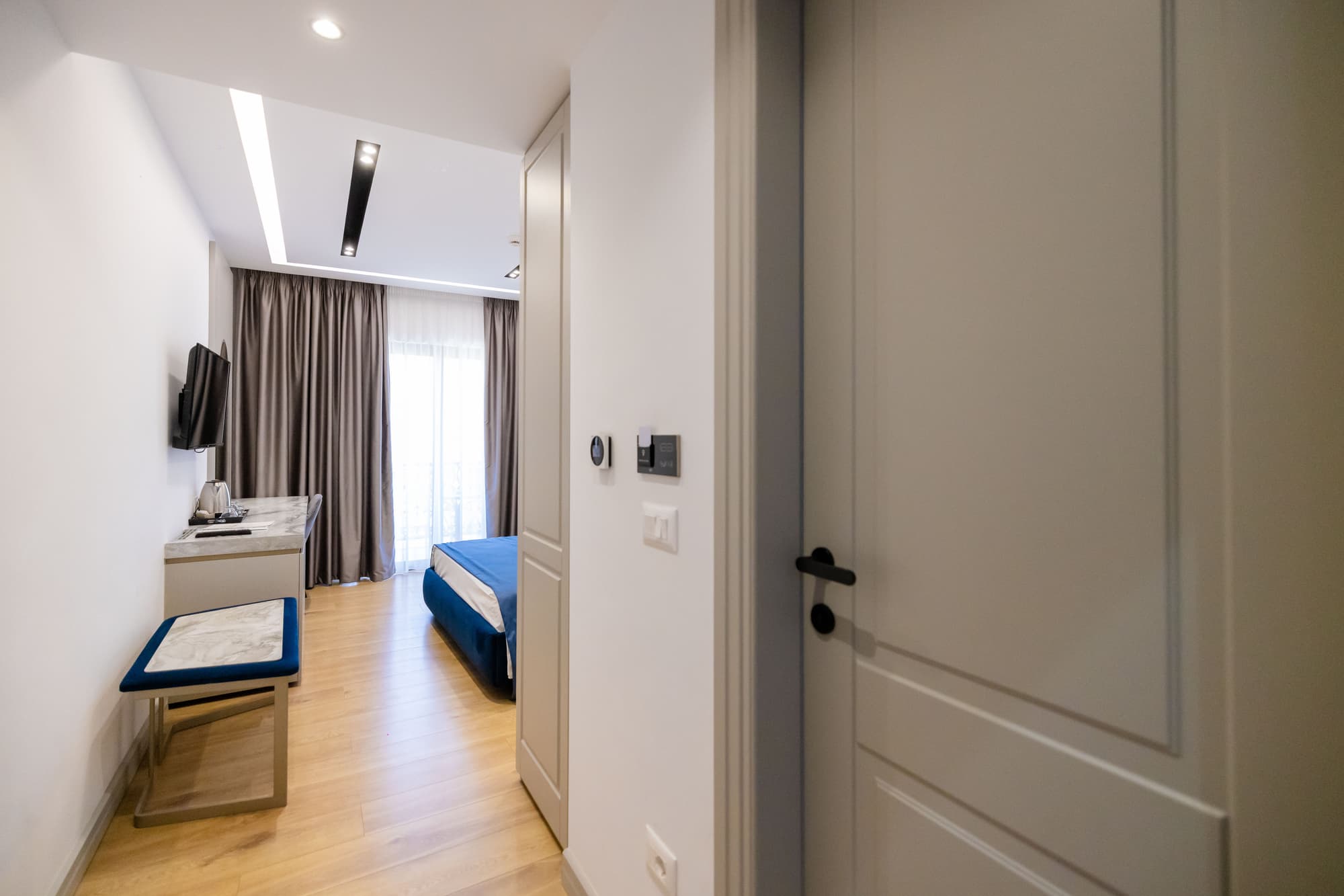 Chimaera Hotel