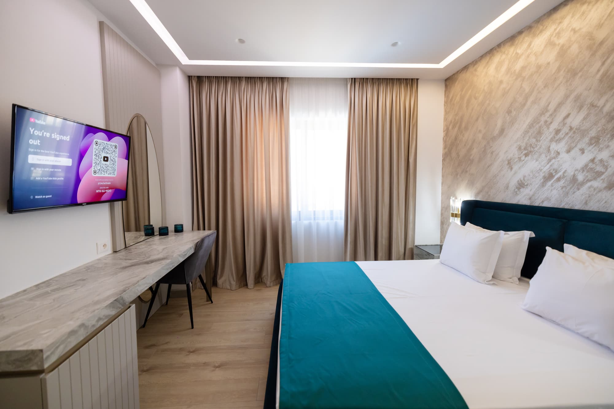 Chimaera Hotel