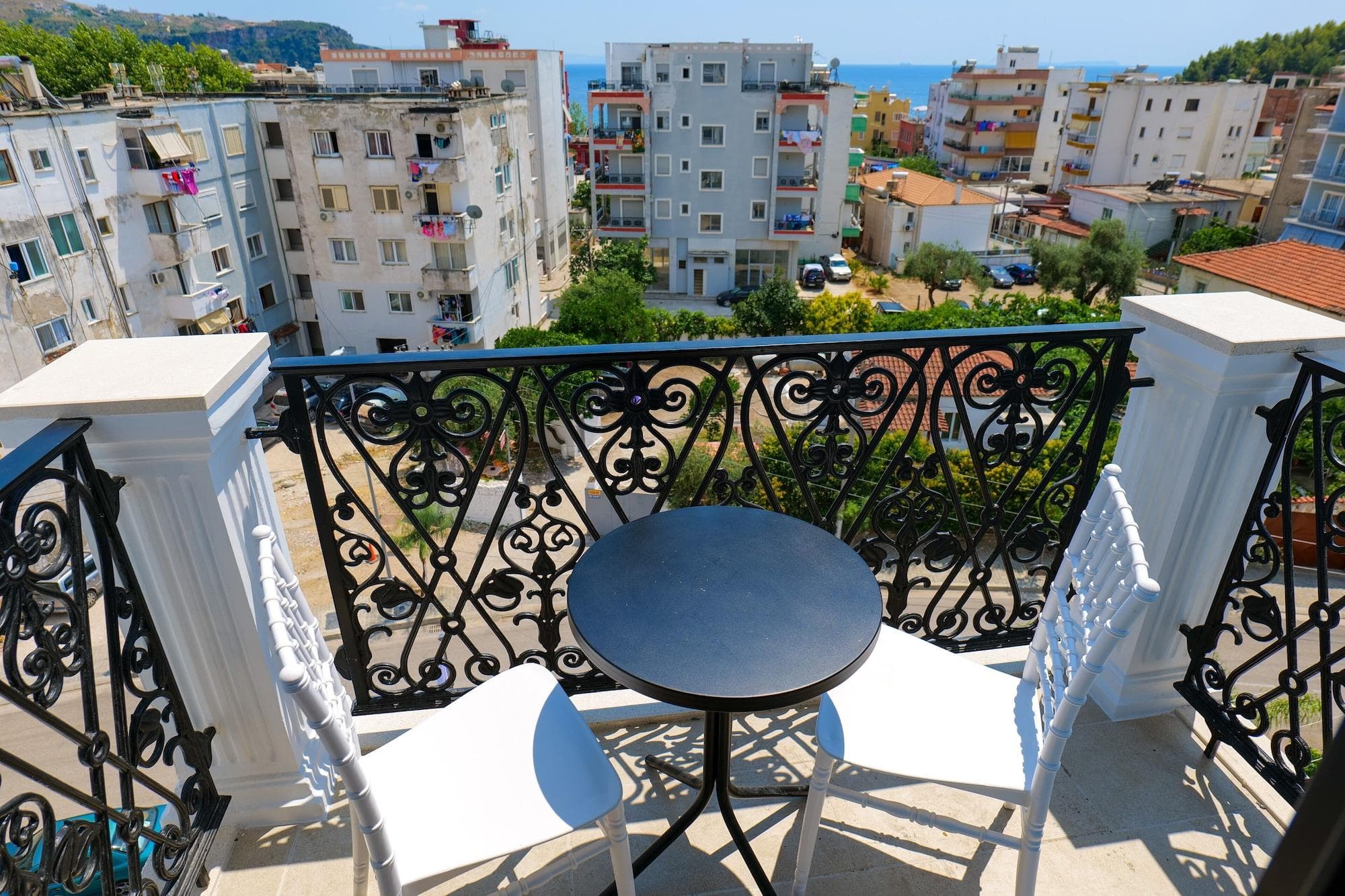 Chimaera Hotel