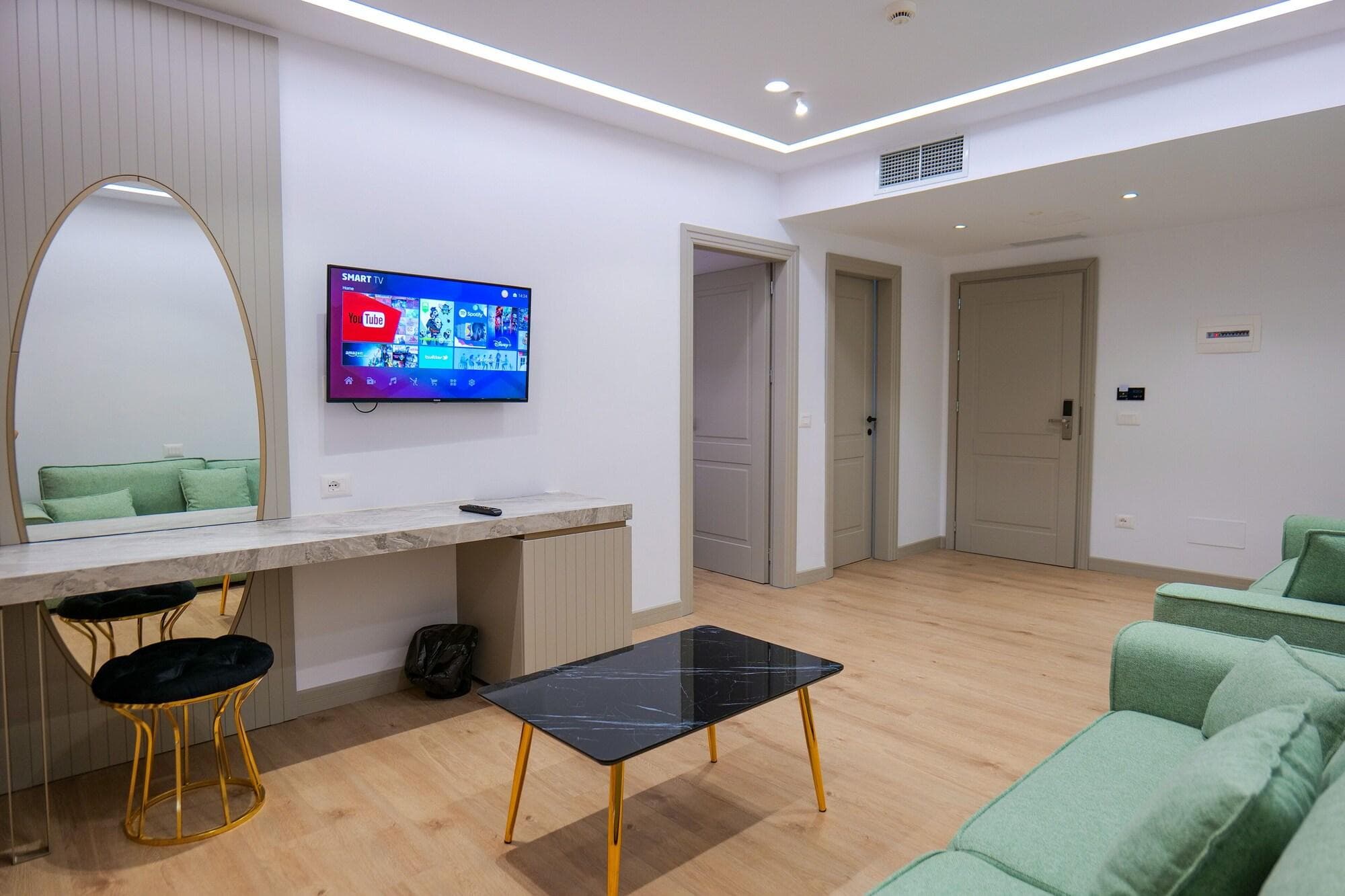 Chimaera Hotel