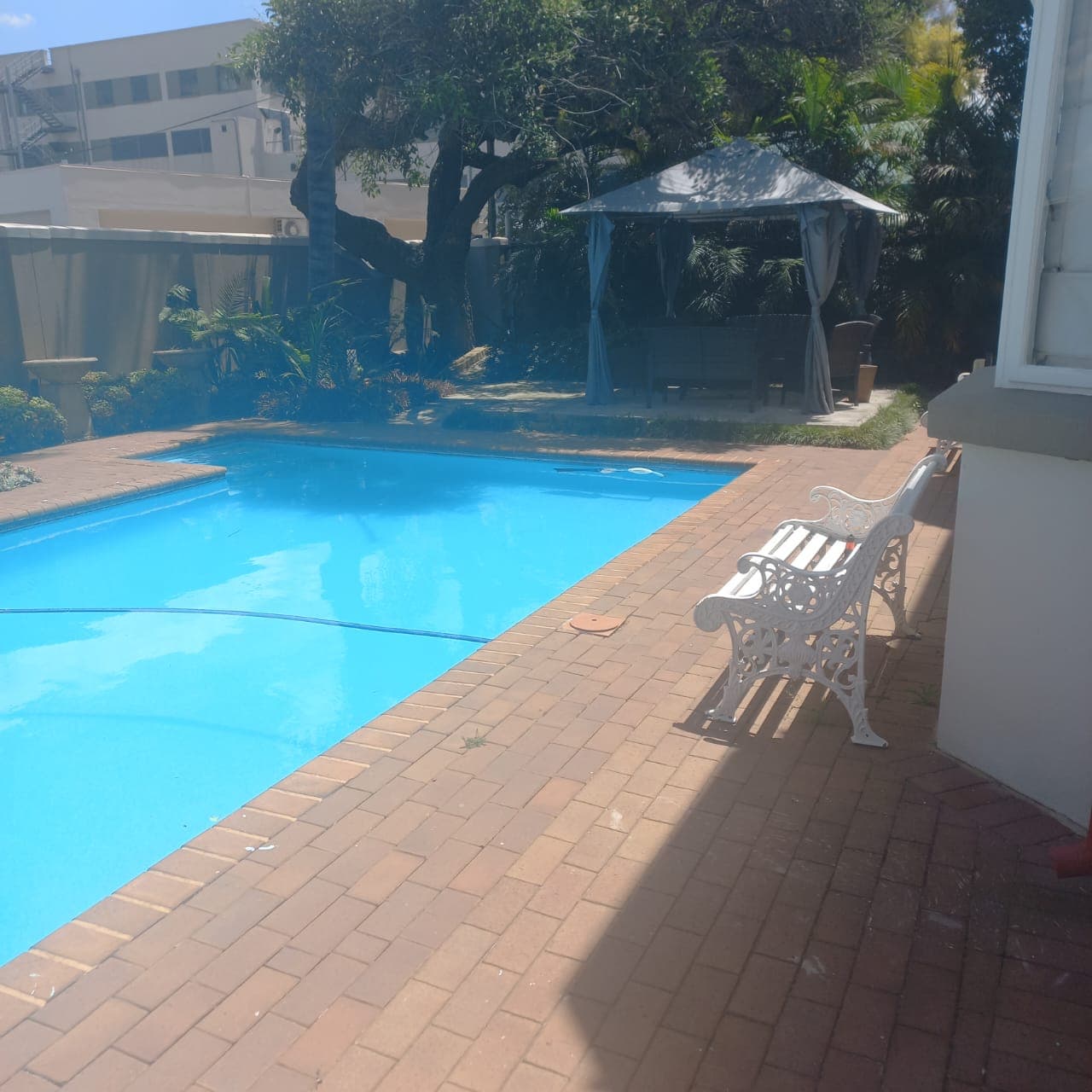 Liza's Cottage Guesthouse