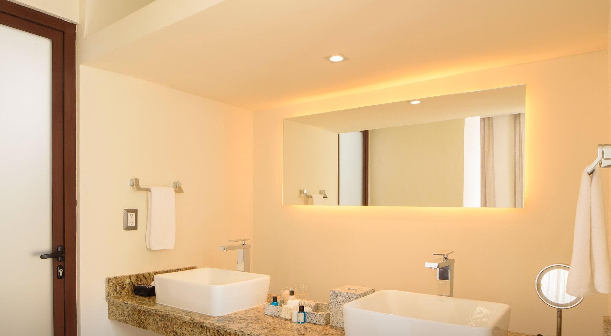 K'uyen Boutique Hotel, Room