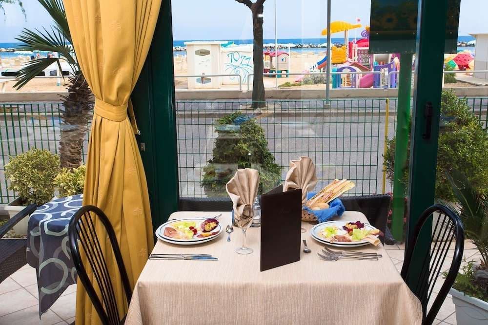 Hotel Emilia