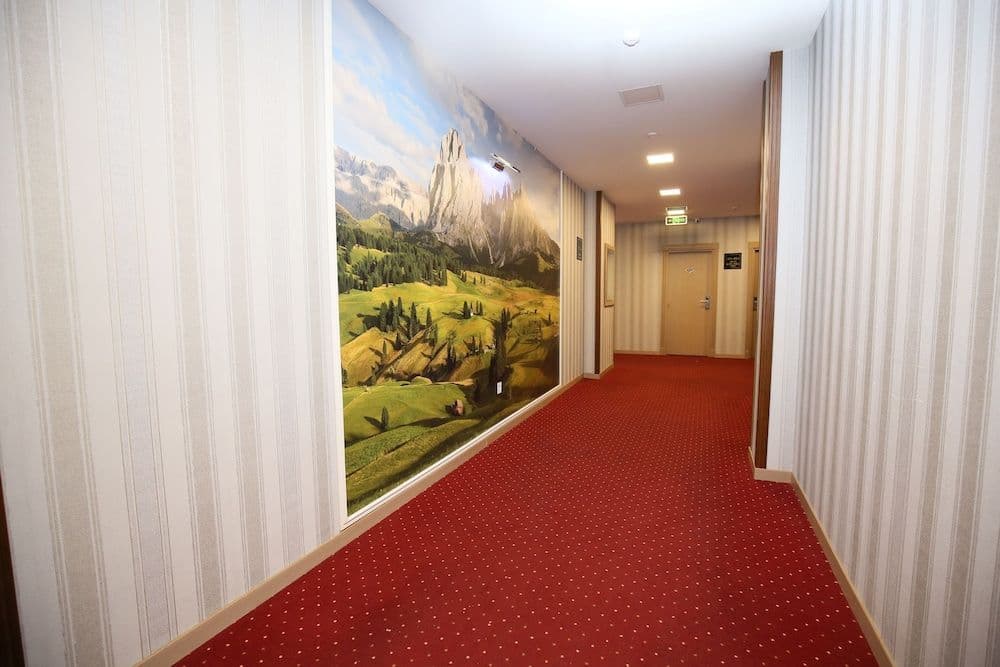 Altus Hotel Baku