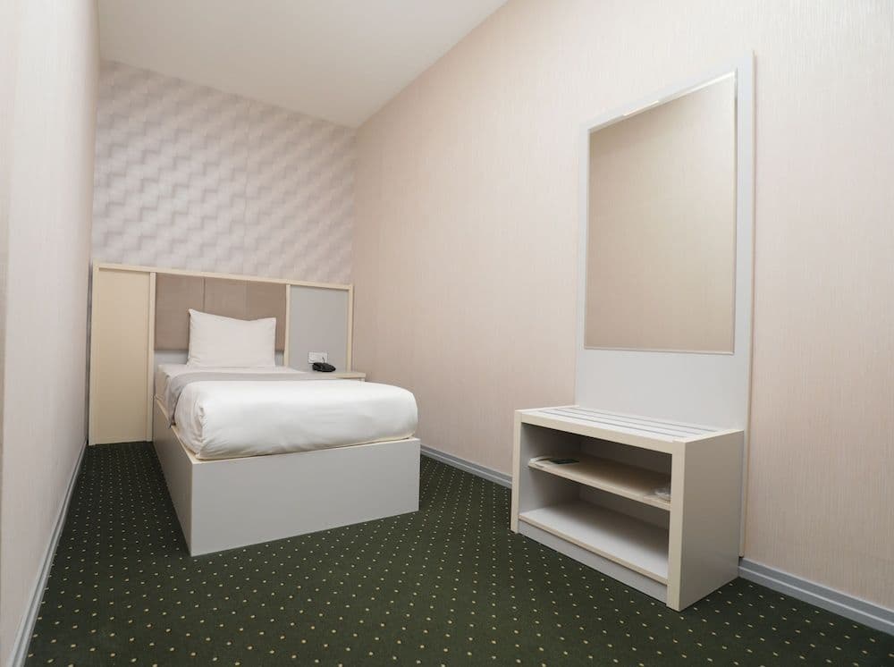 Altus Hotel Baku