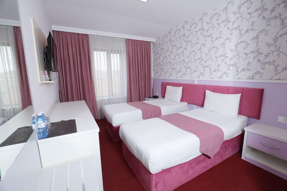 Altus Hotel Baku
