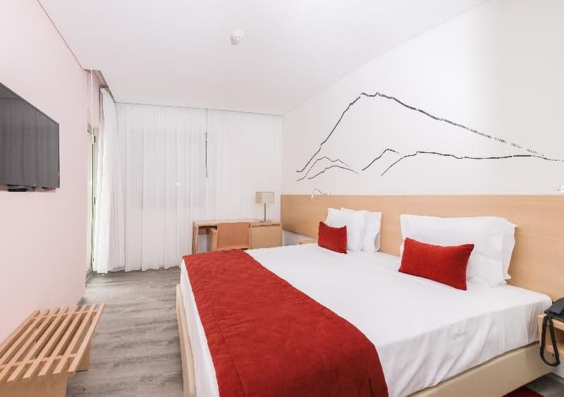 Happy Day Hotel