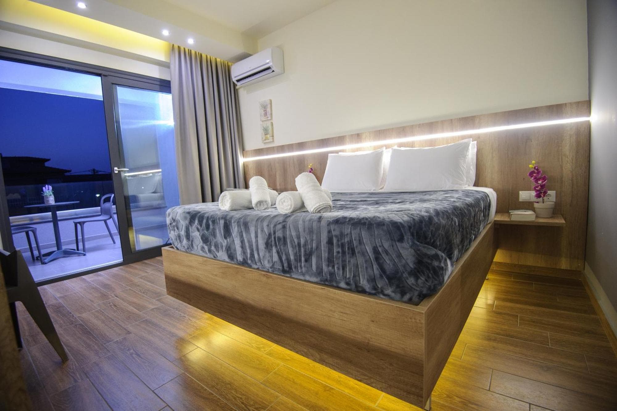 Hotel Yakinthos