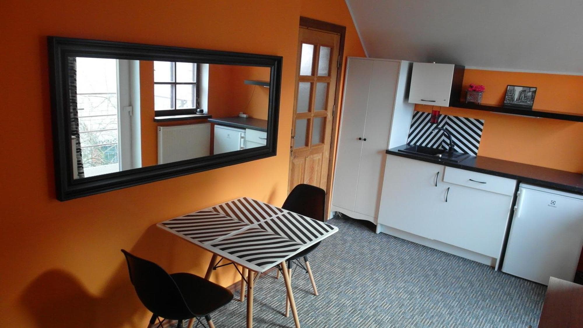 Apartment 5A