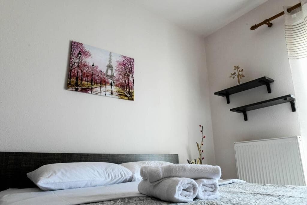 Papi's Free Parking Apartments 1 - Studio, 