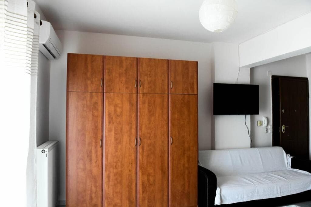 Papi's Free Parking Apartments 1 - Studio, 