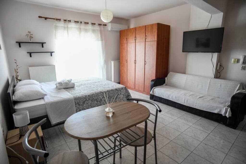 Papi's Free Parking Apartments 1 - Studio, 