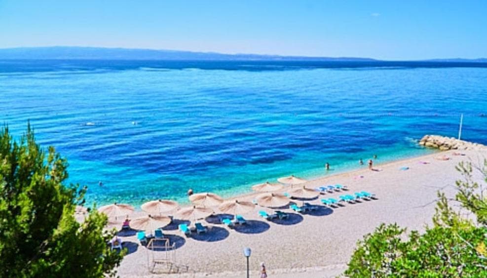 APARTMENT PAOLO by the beach Znjan, 