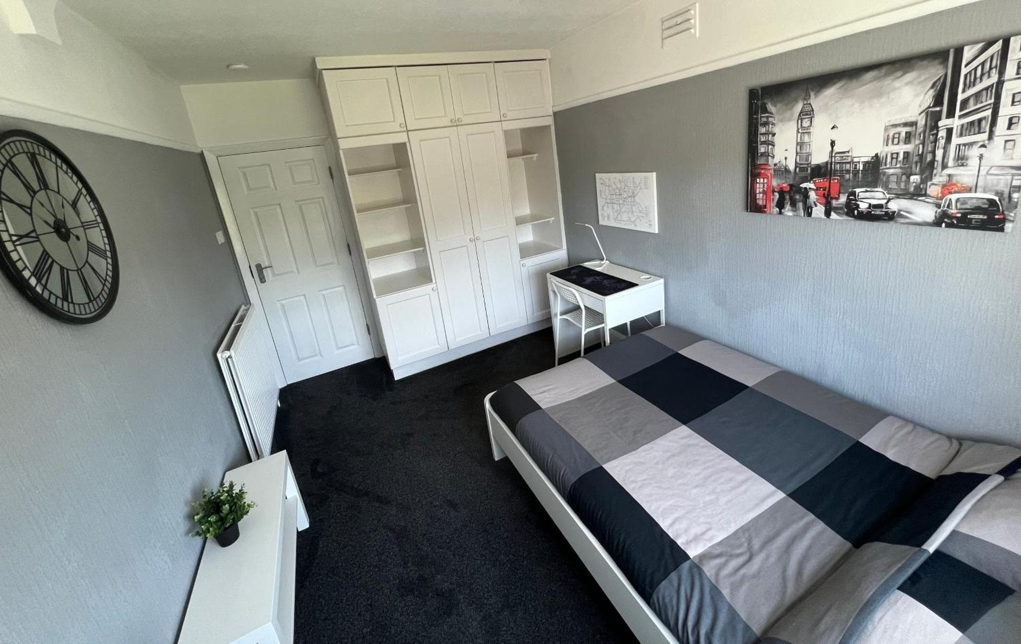 Beddington Park Lodge East, 