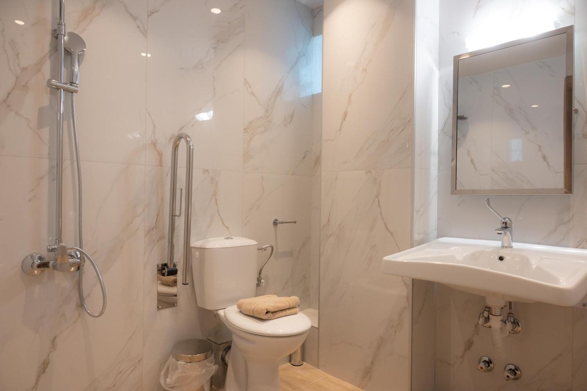 Nomad Hotel Paralia