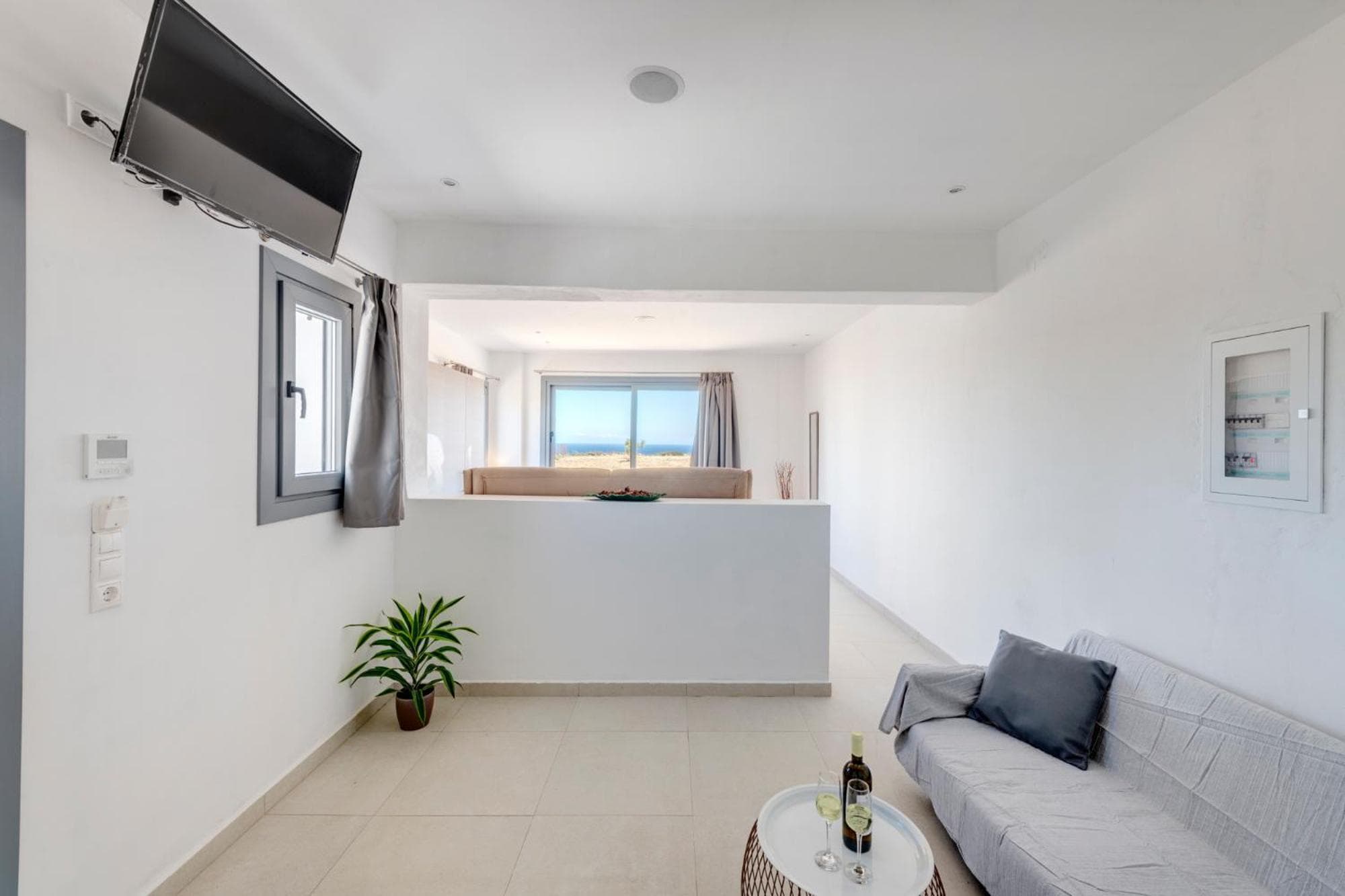 Chrysonisos Suites with Sunset & Seaviews near Kini