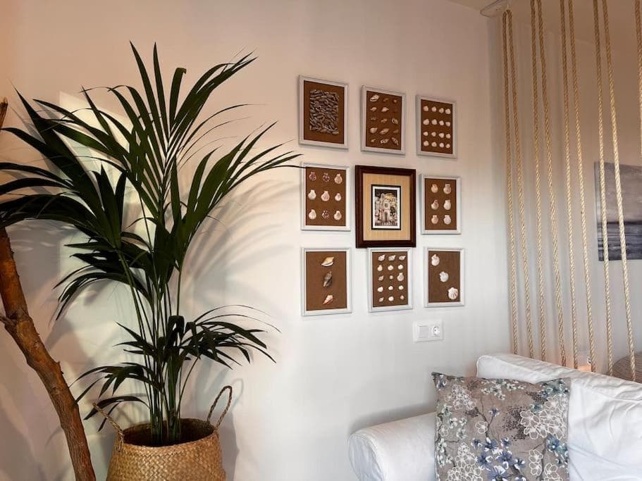 Ocean Dream Apartments - Lovely sea view studio apartment 5min from beach, 