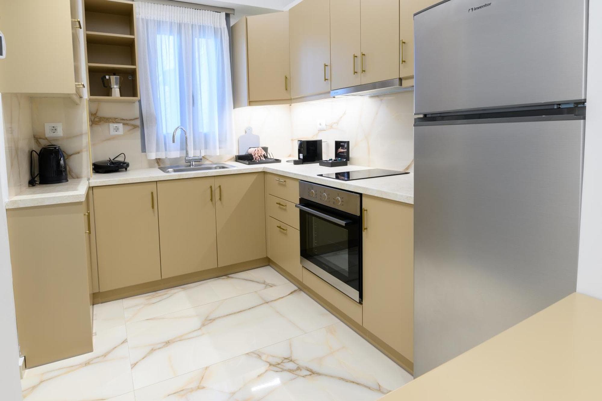 Momento Luxury Apartments walking distance from the beach