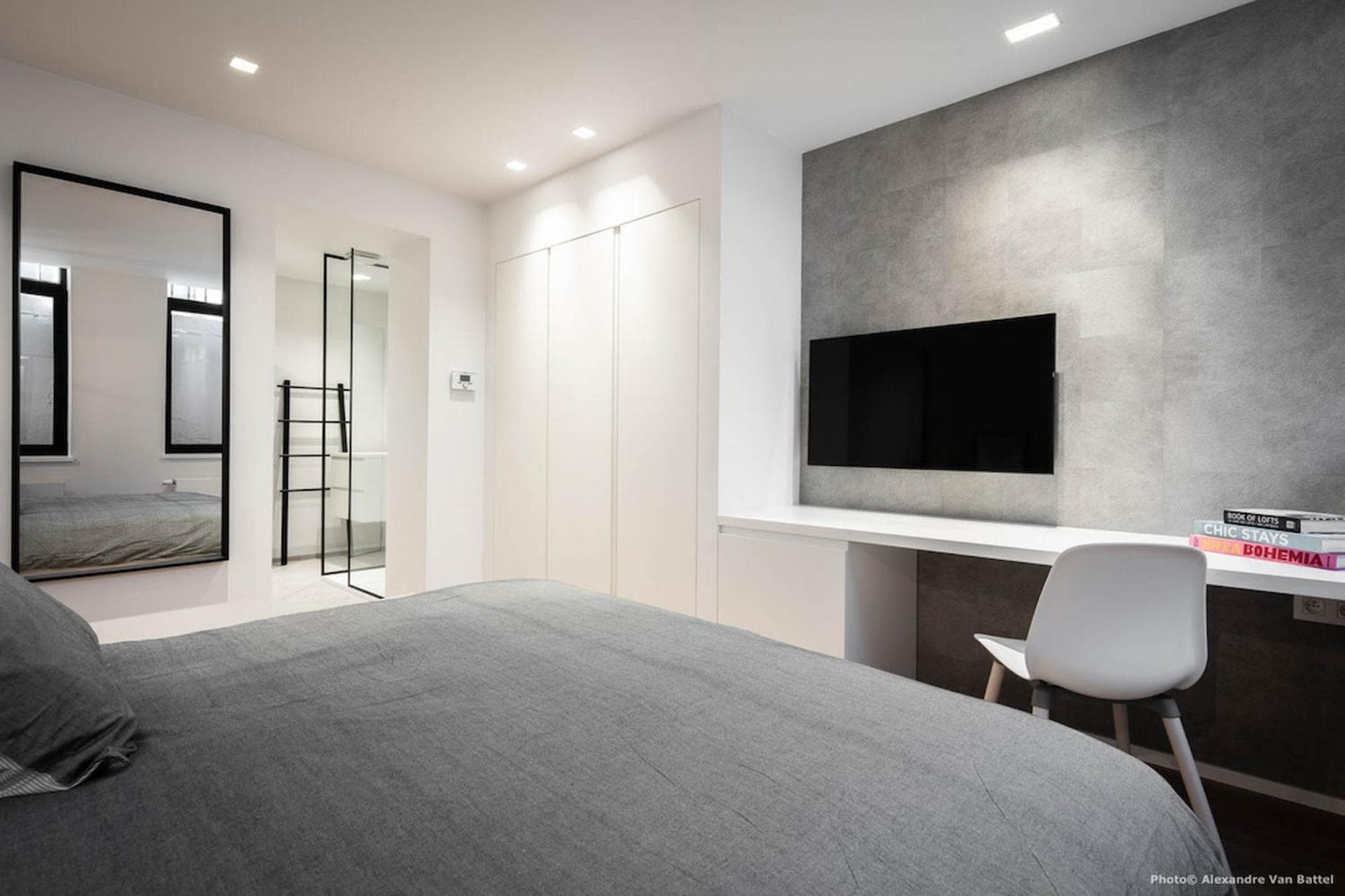 Bedrooms fully equipped in a beautiful house, 