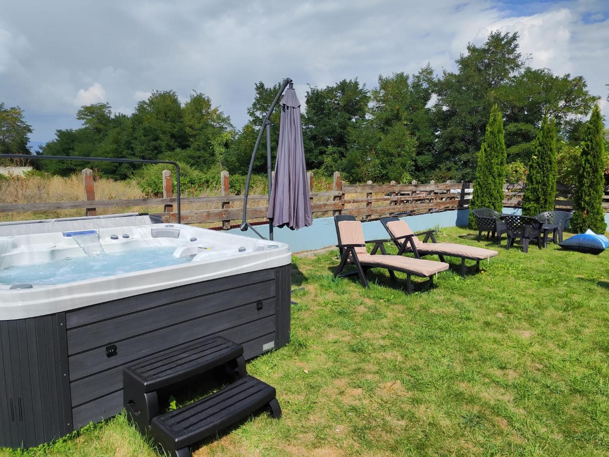 Shekerdejiiski guest house bansko, 