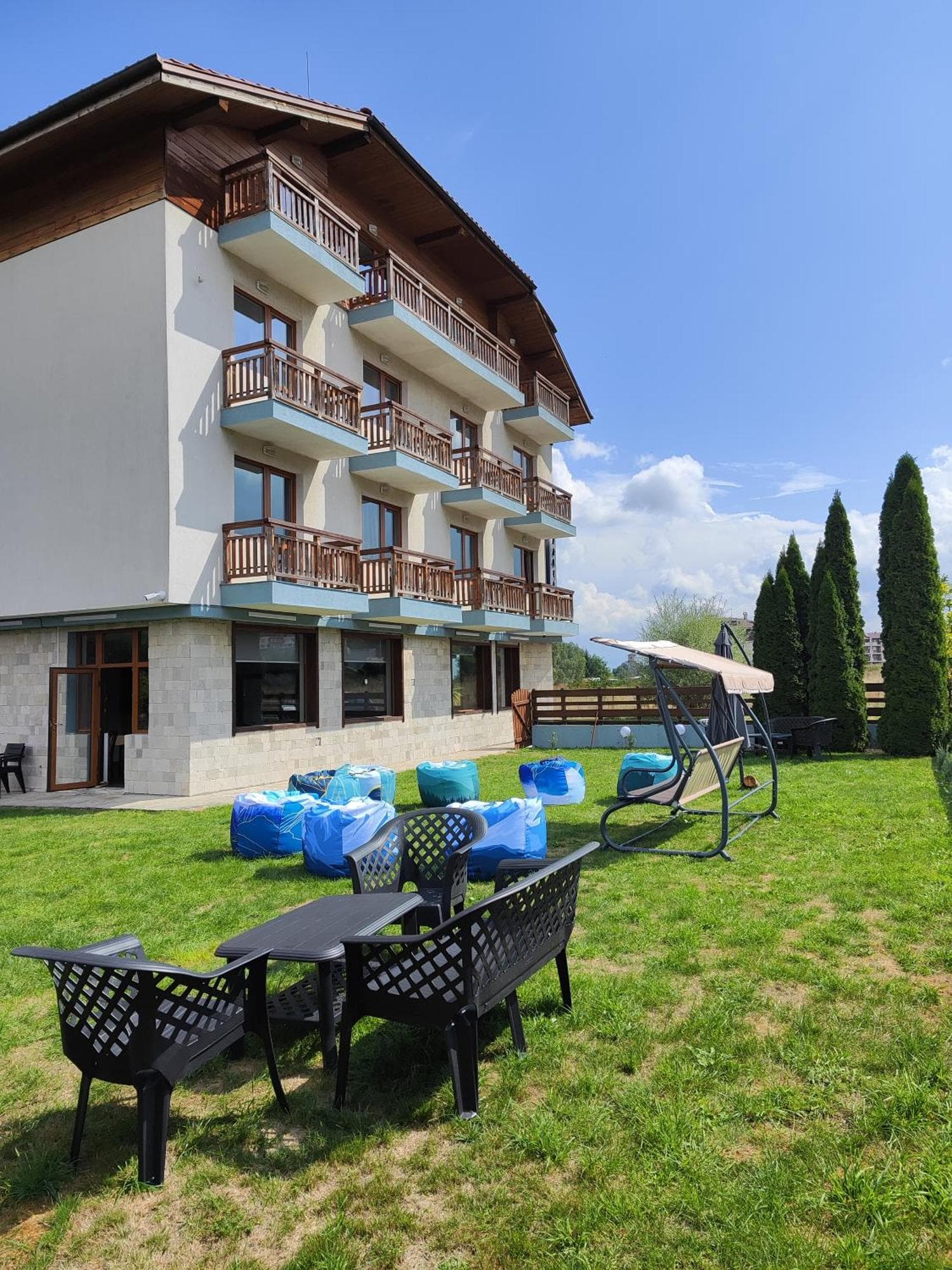 Shekerdejiiski guest house bansko, 