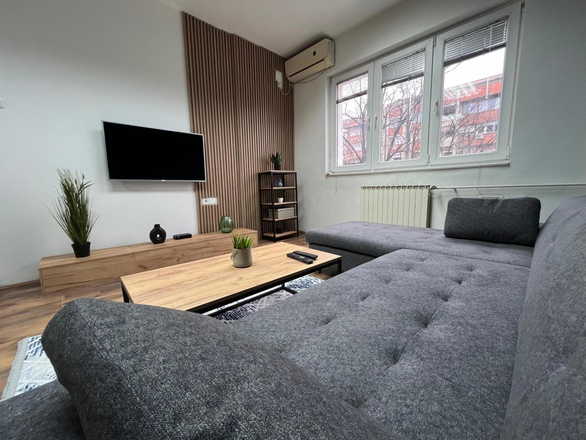 Central M - 5 Apartments, 