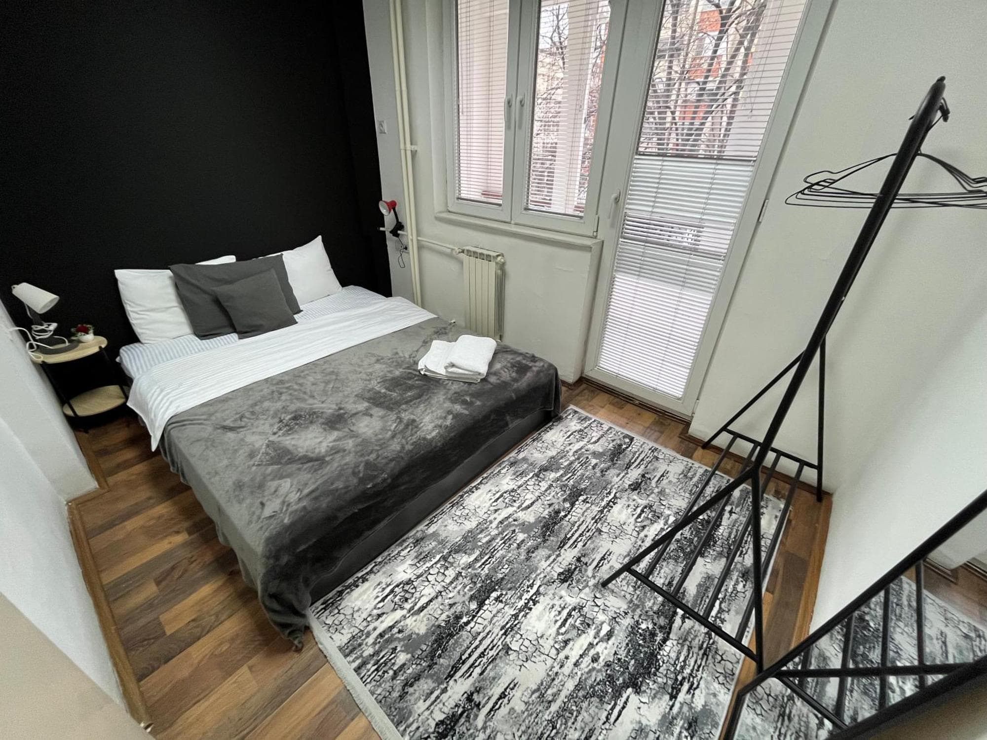 Central M - 5 Apartments, 