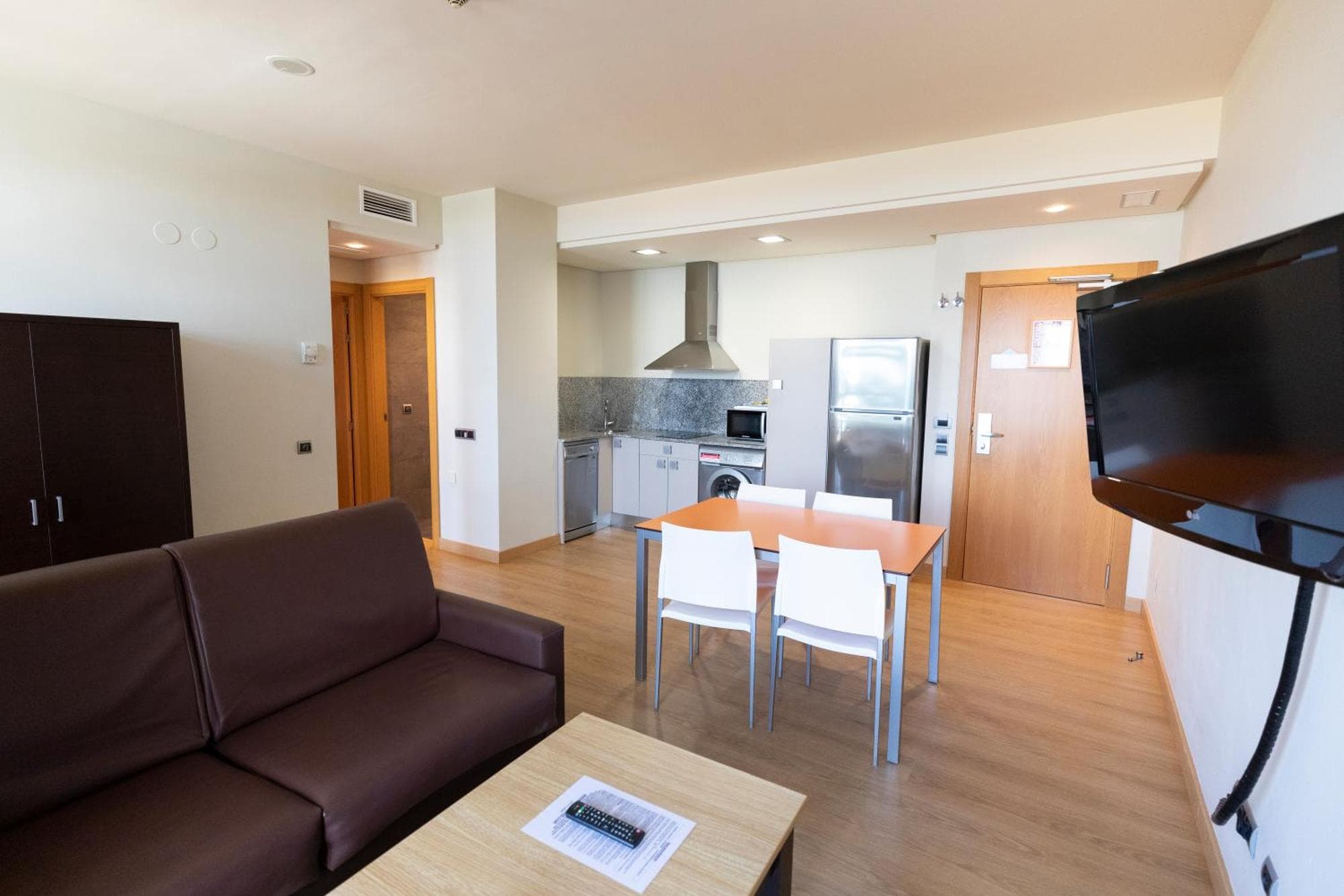 Apartamentos Maritimo Ris con garaje