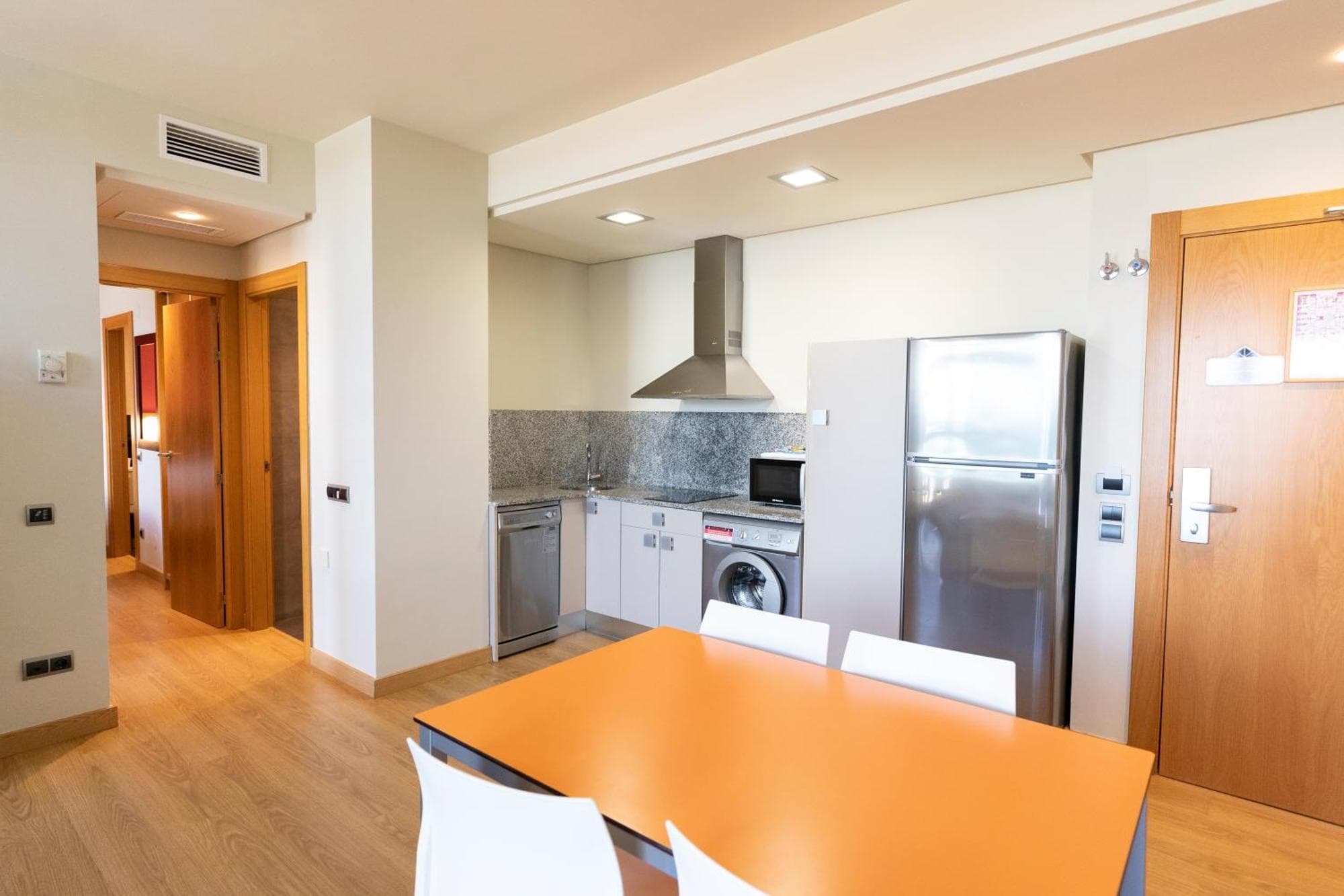Apartamentos Maritimo Ris con garaje