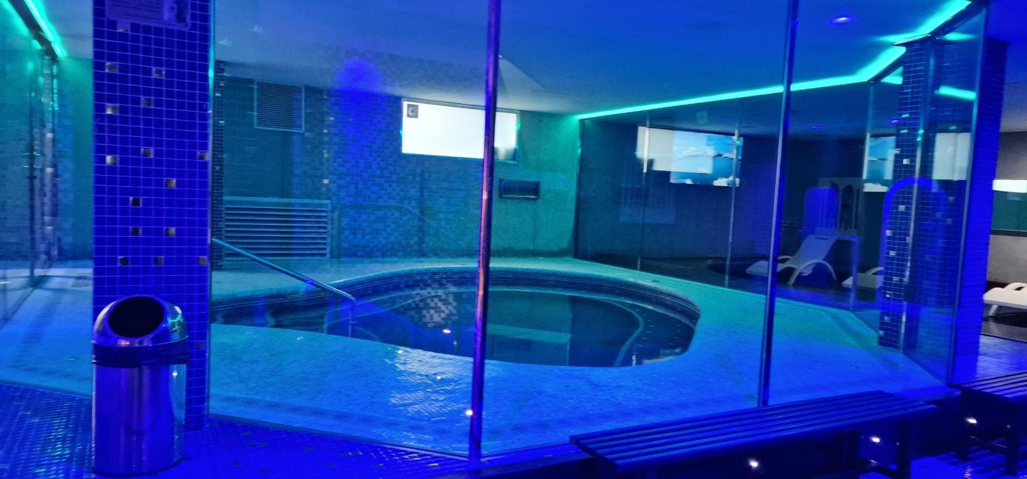 Apartamentos Maritimo Ris con garaje