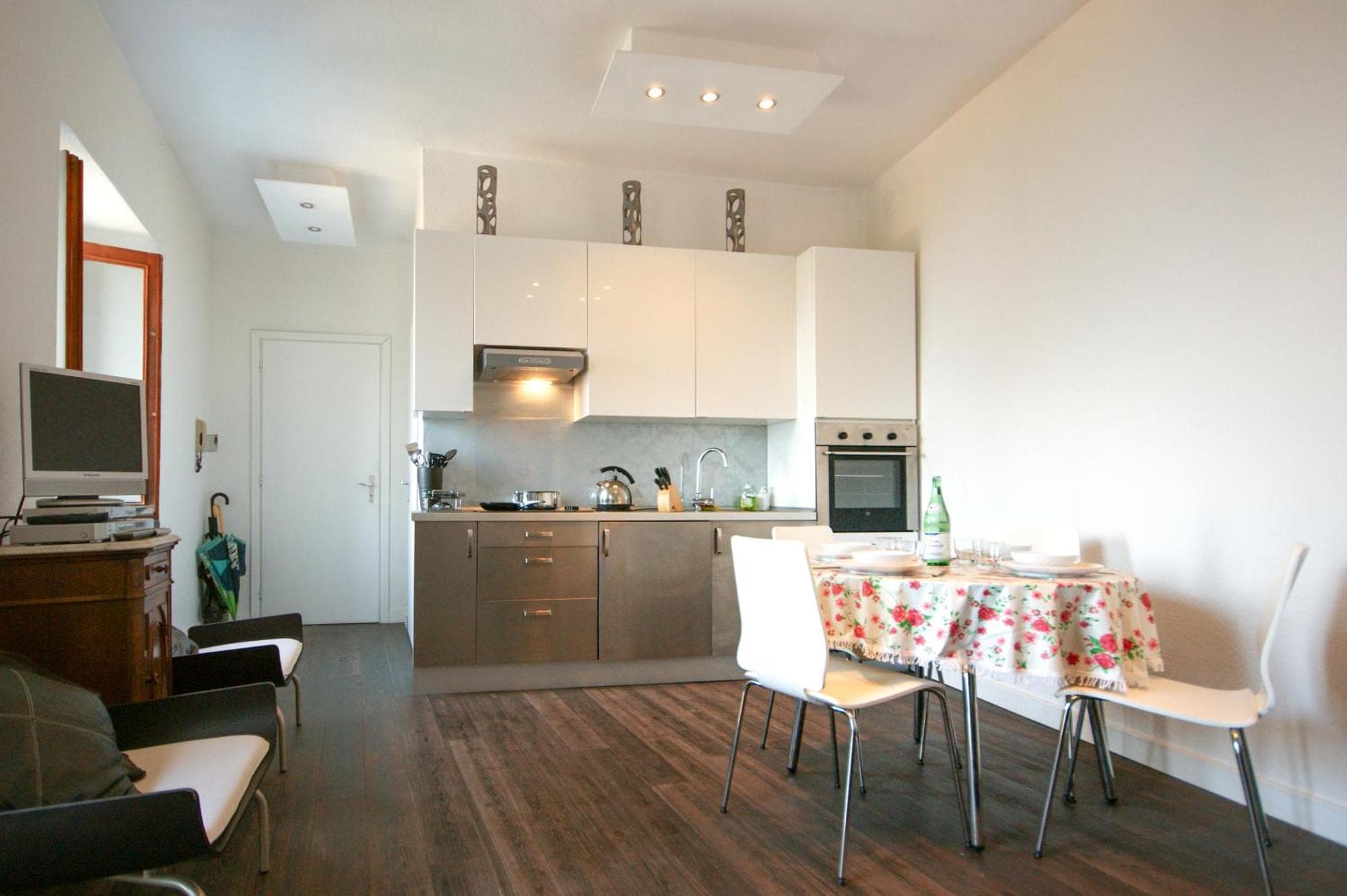 Magia Lago - Two-Room Apartment with Lake View, 