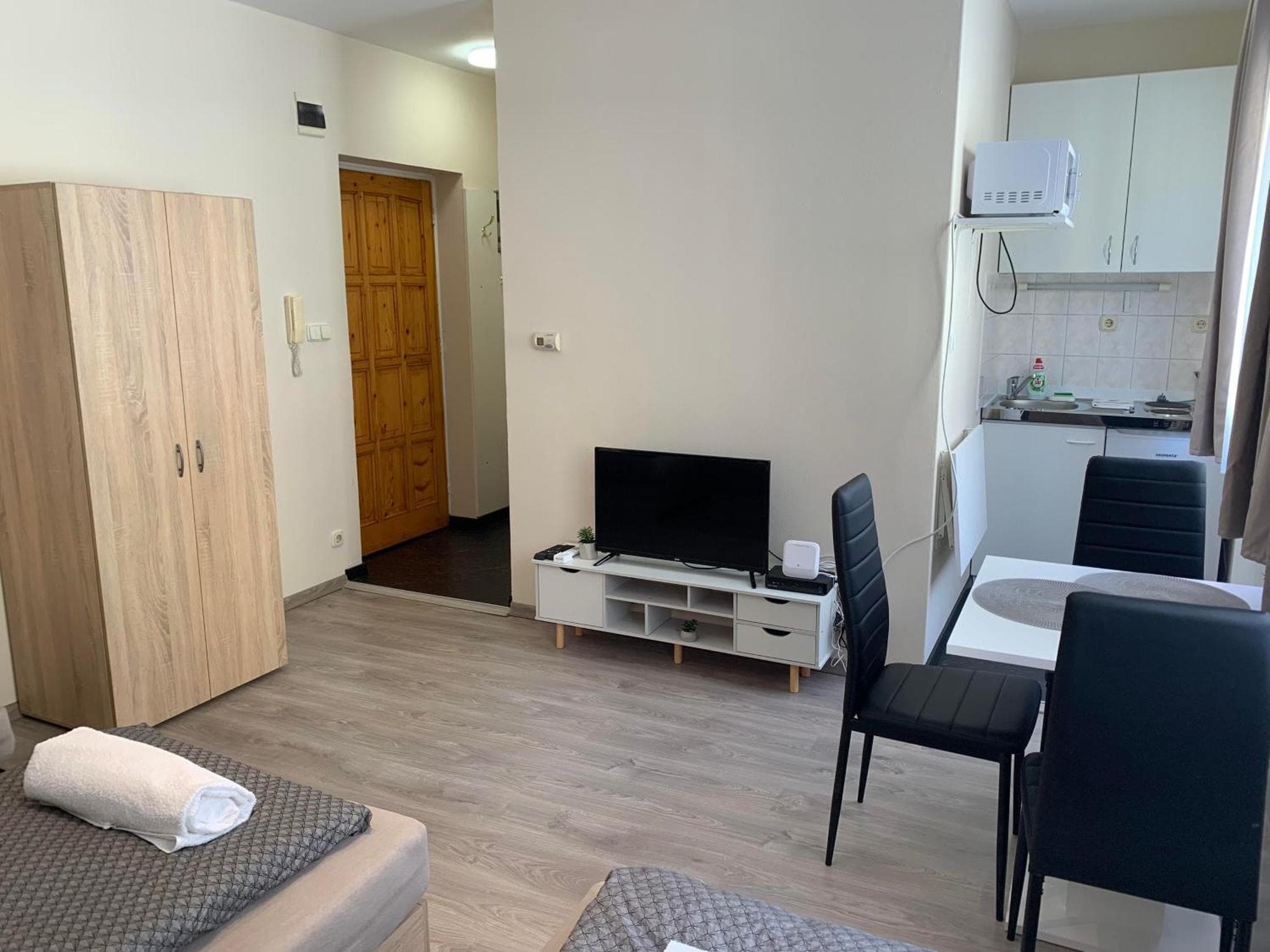 Silver Shine Apartman, 