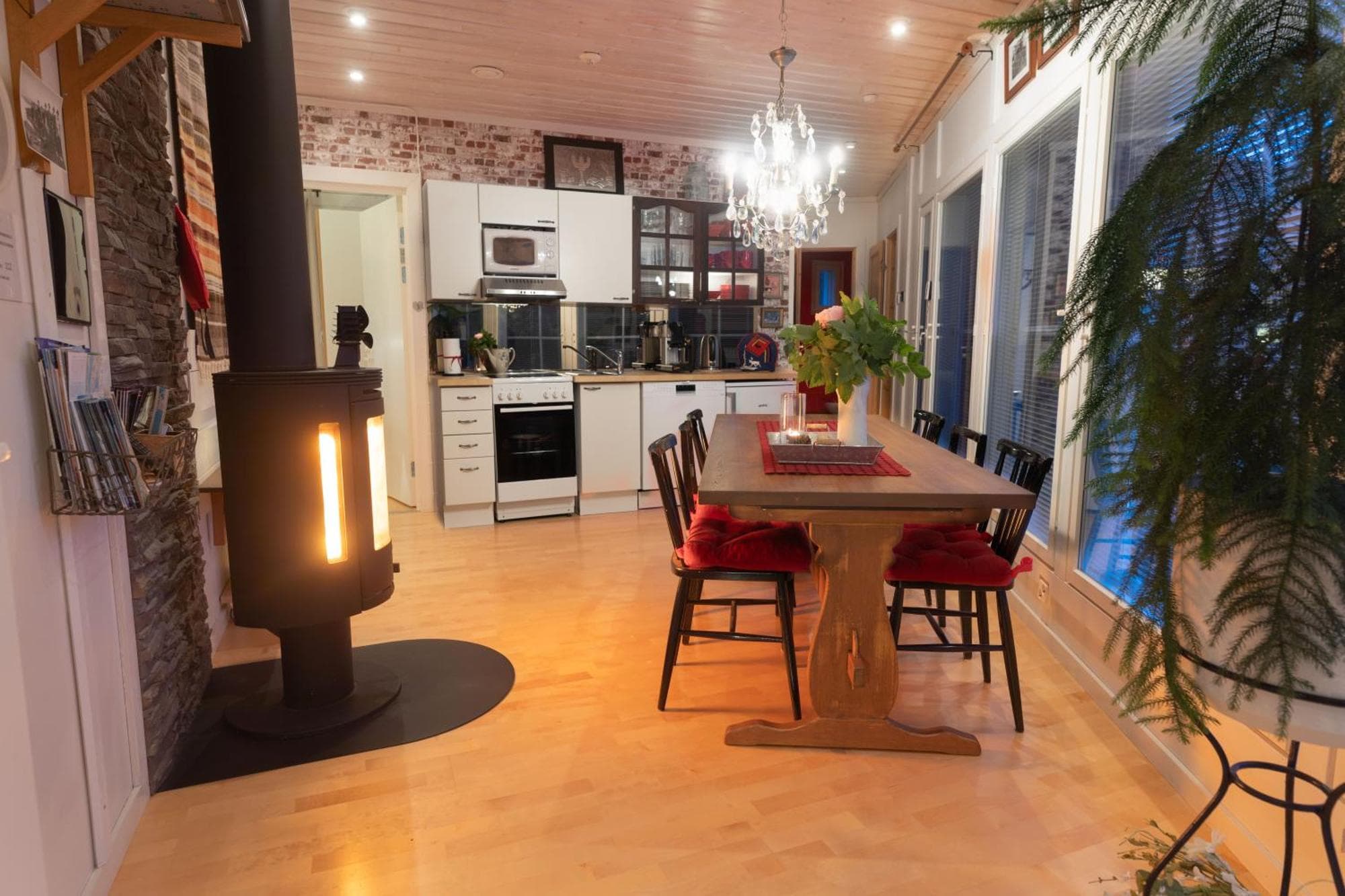 Aaria Bed and Breakfast, 