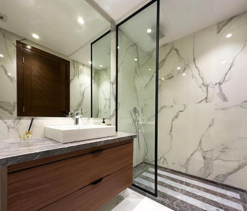 Cozy Studio Calypso 10, CFC à 2min, Parking Dispo