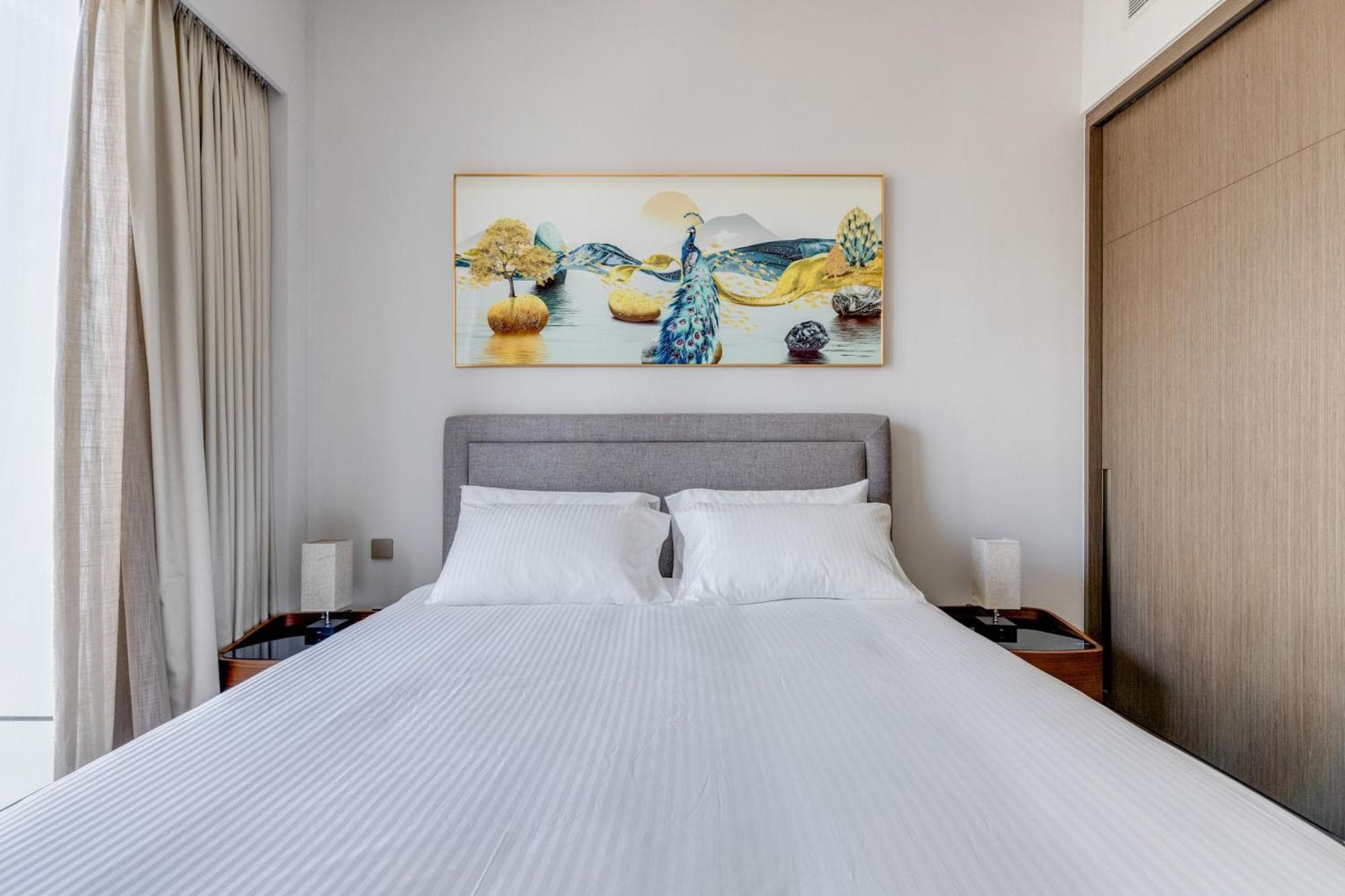 Knokey Luxury 1BR Apartments - 5 min walk to Burj Khalifa & Dubai Mall & Dubai Fountain