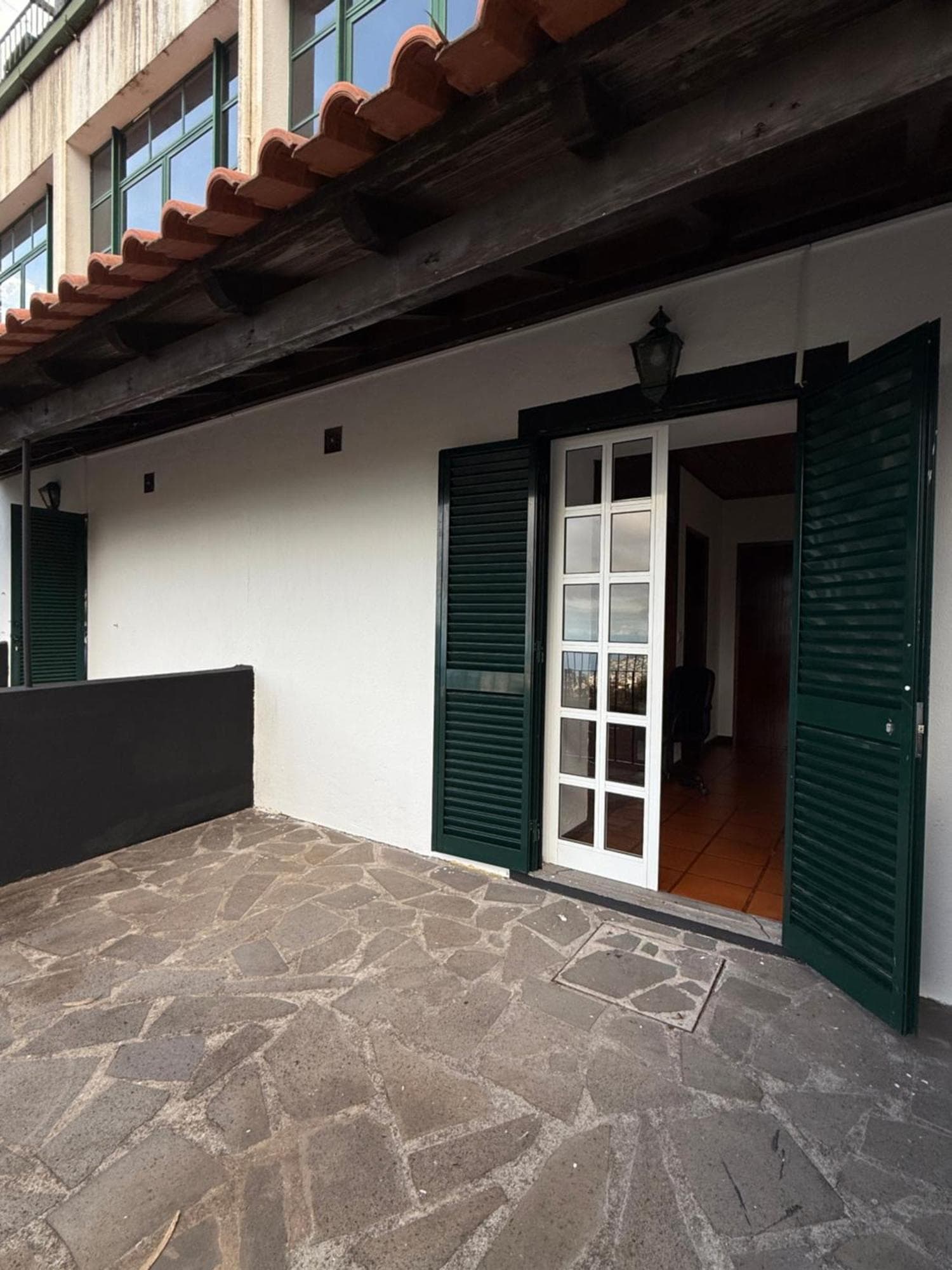 Habitación con estacionamiento y baño privado, 