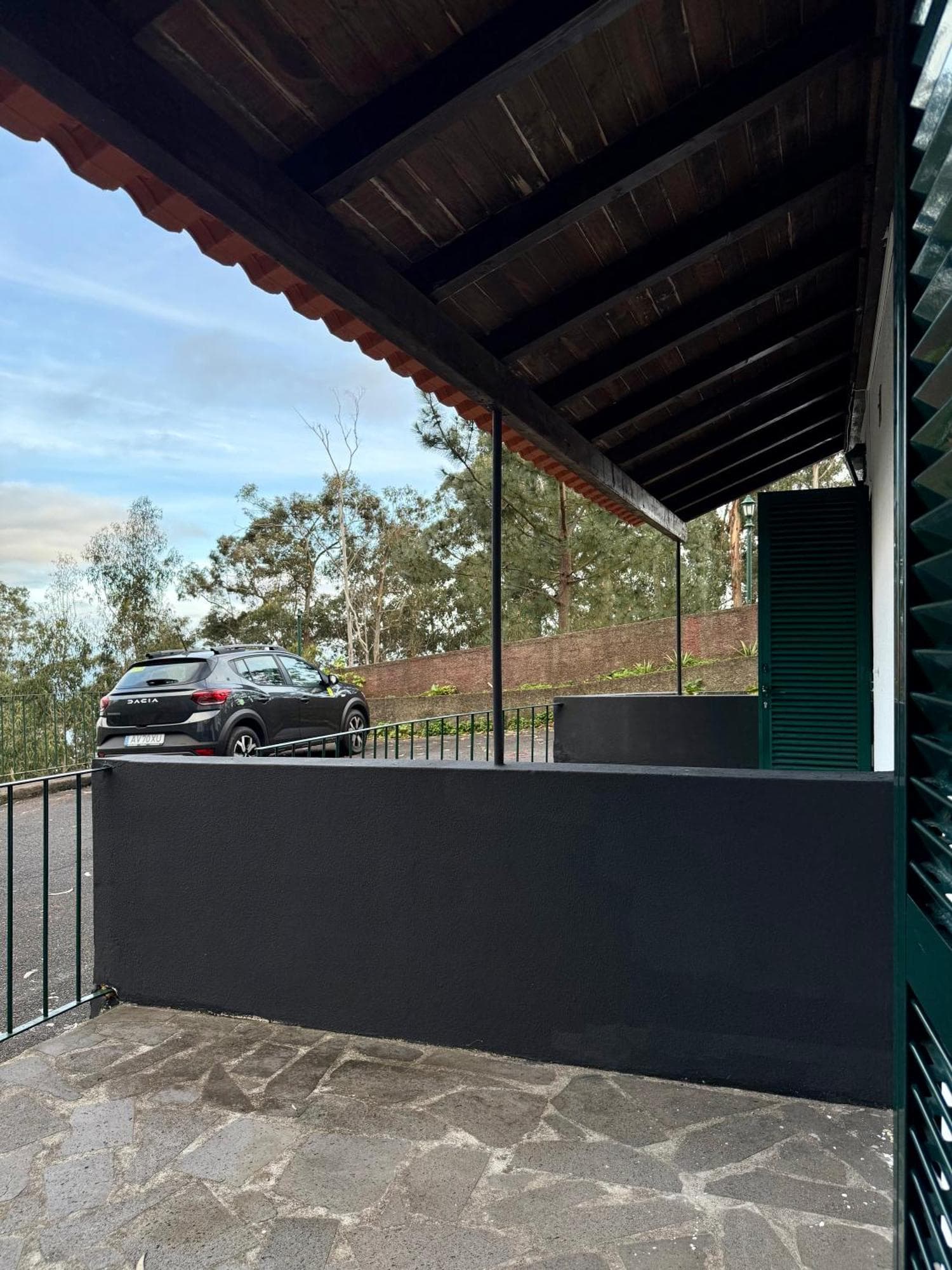 Habitación con estacionamiento y baño privado, 