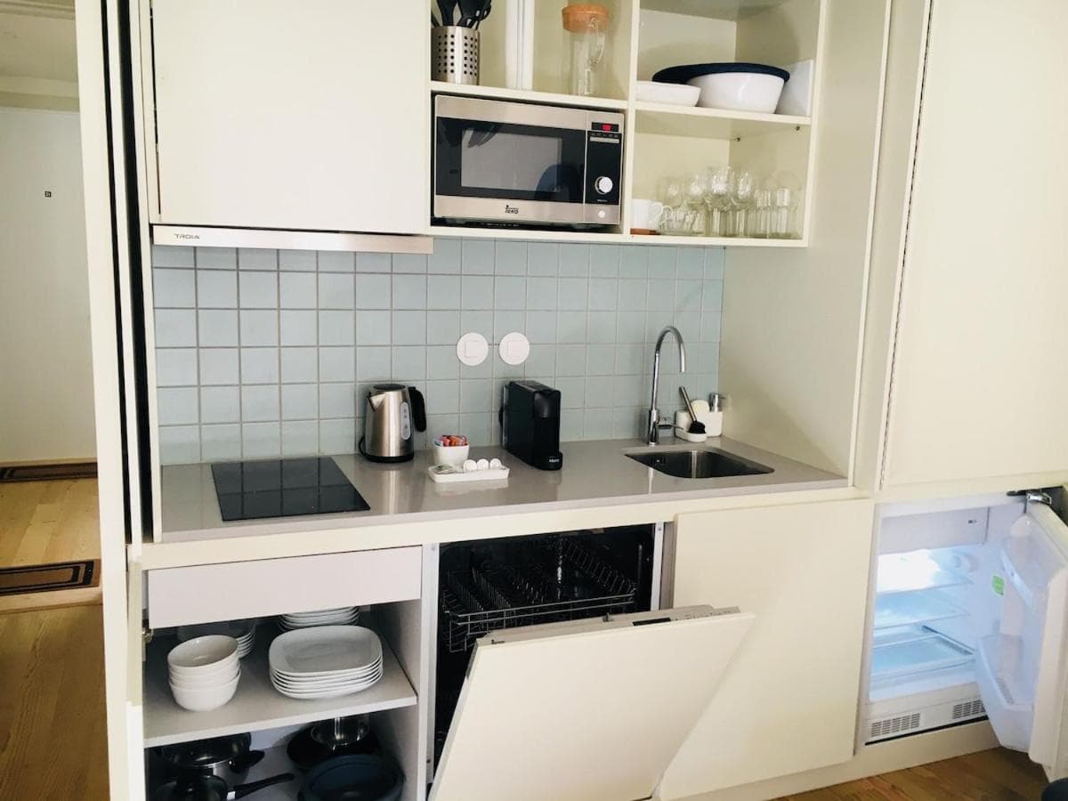 Vitoria Studio Residence II - Downtown, 