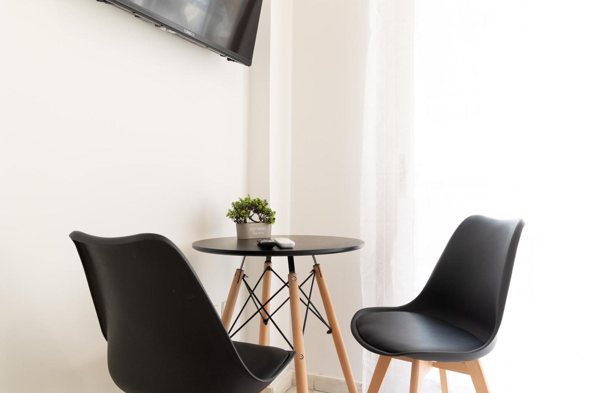 SKG City View Studio #2, 