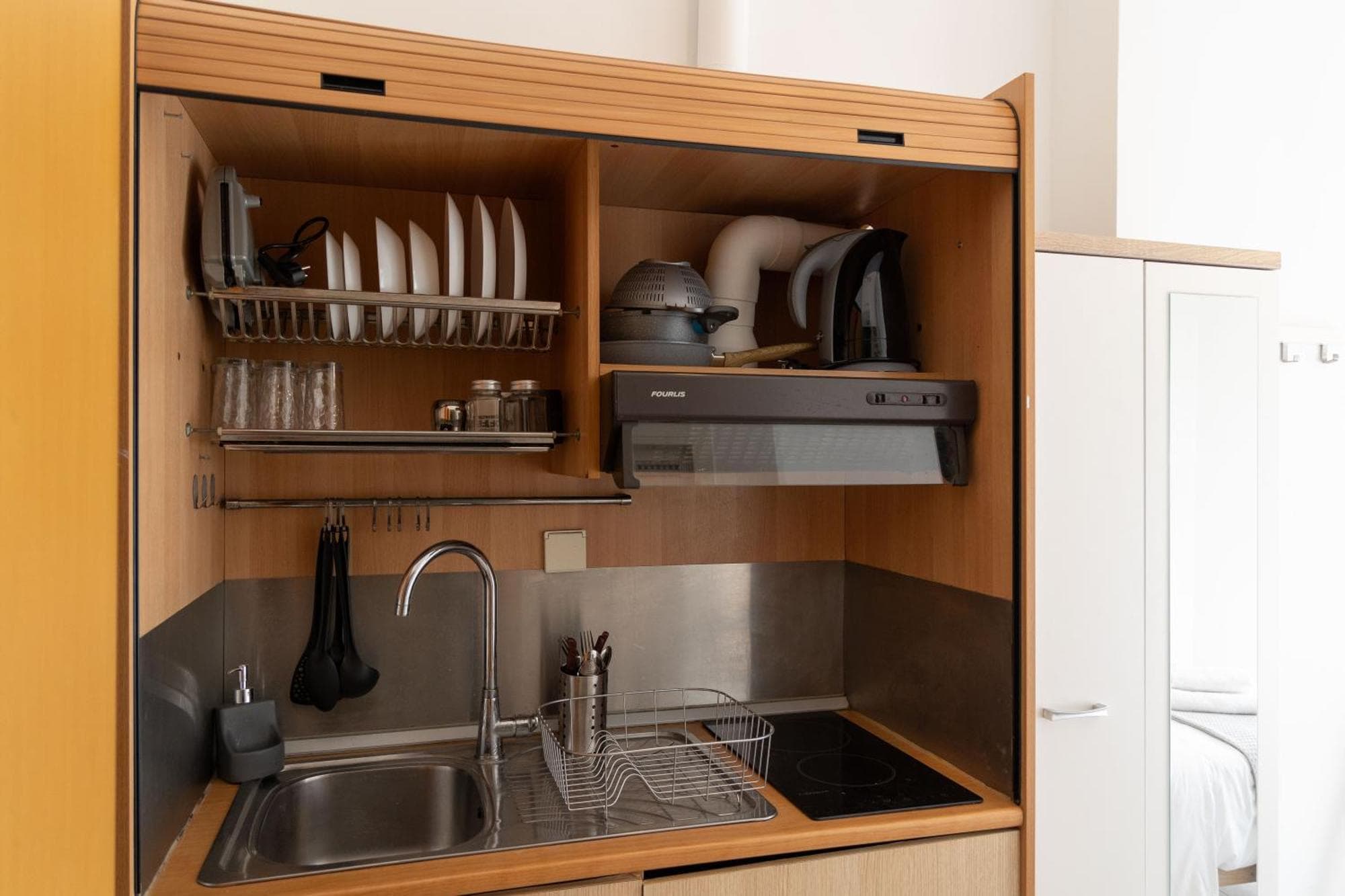 SKG City View Studio #2, 