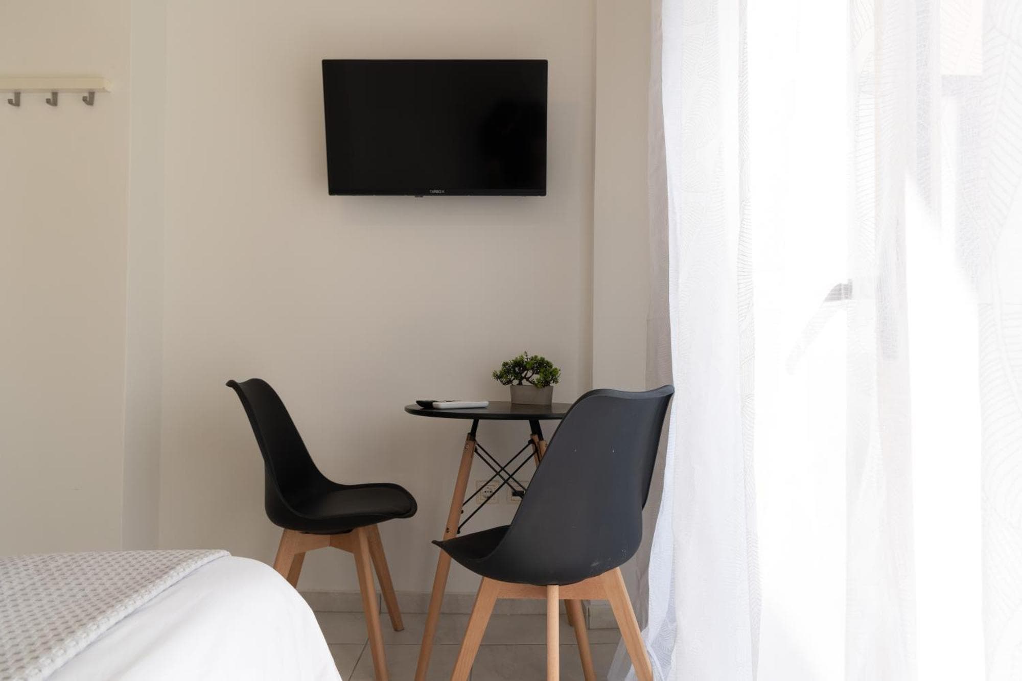 SKG City View Studio #2, 