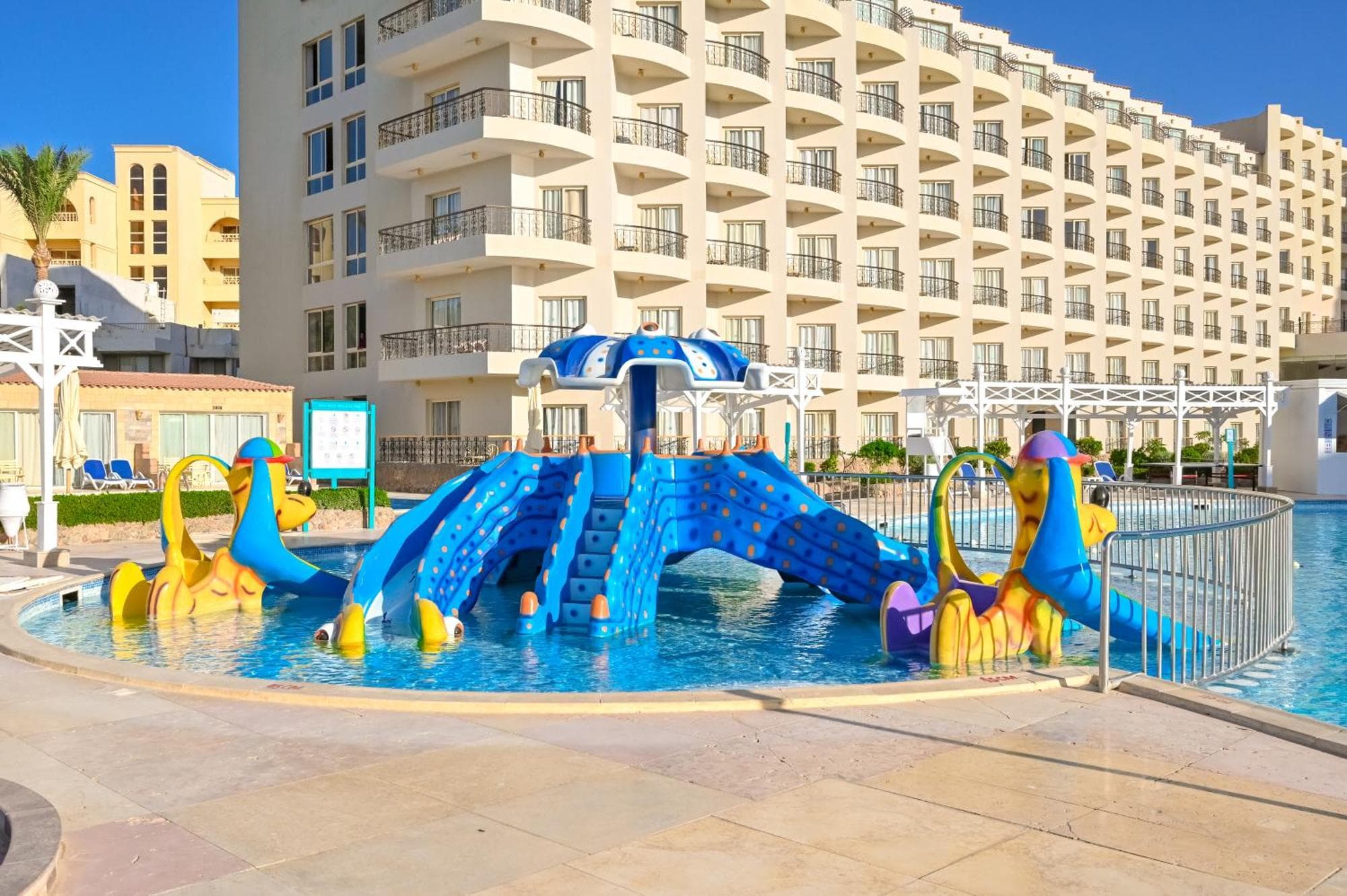 Le Jardin Aqua Park Resort, 