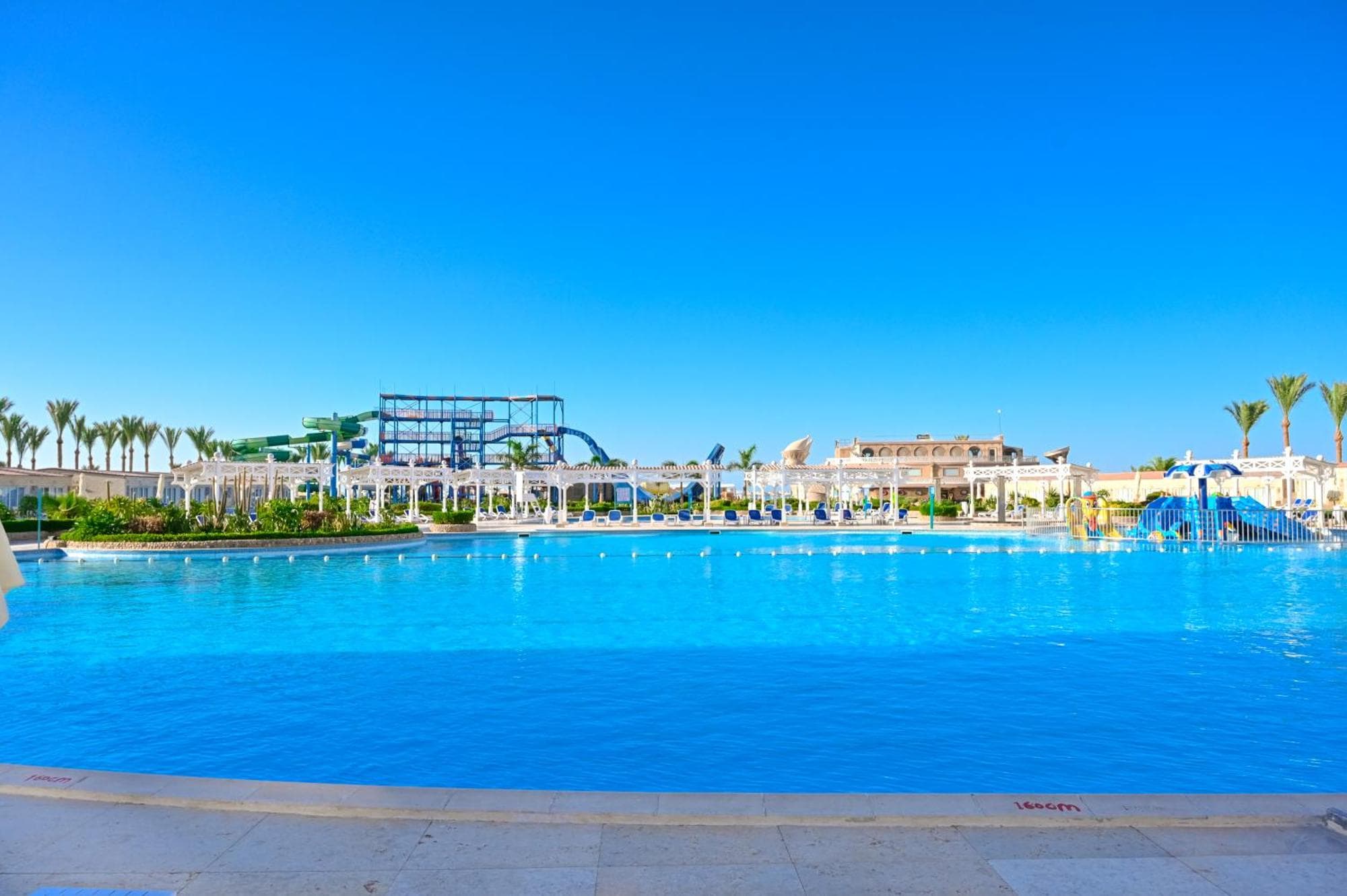 Le Jardin Aqua Park Resort, 