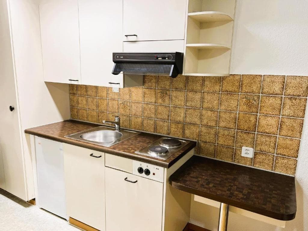 Zurich City Center Apartments next to Zurich HB Main Train Station LA - Self Checkin