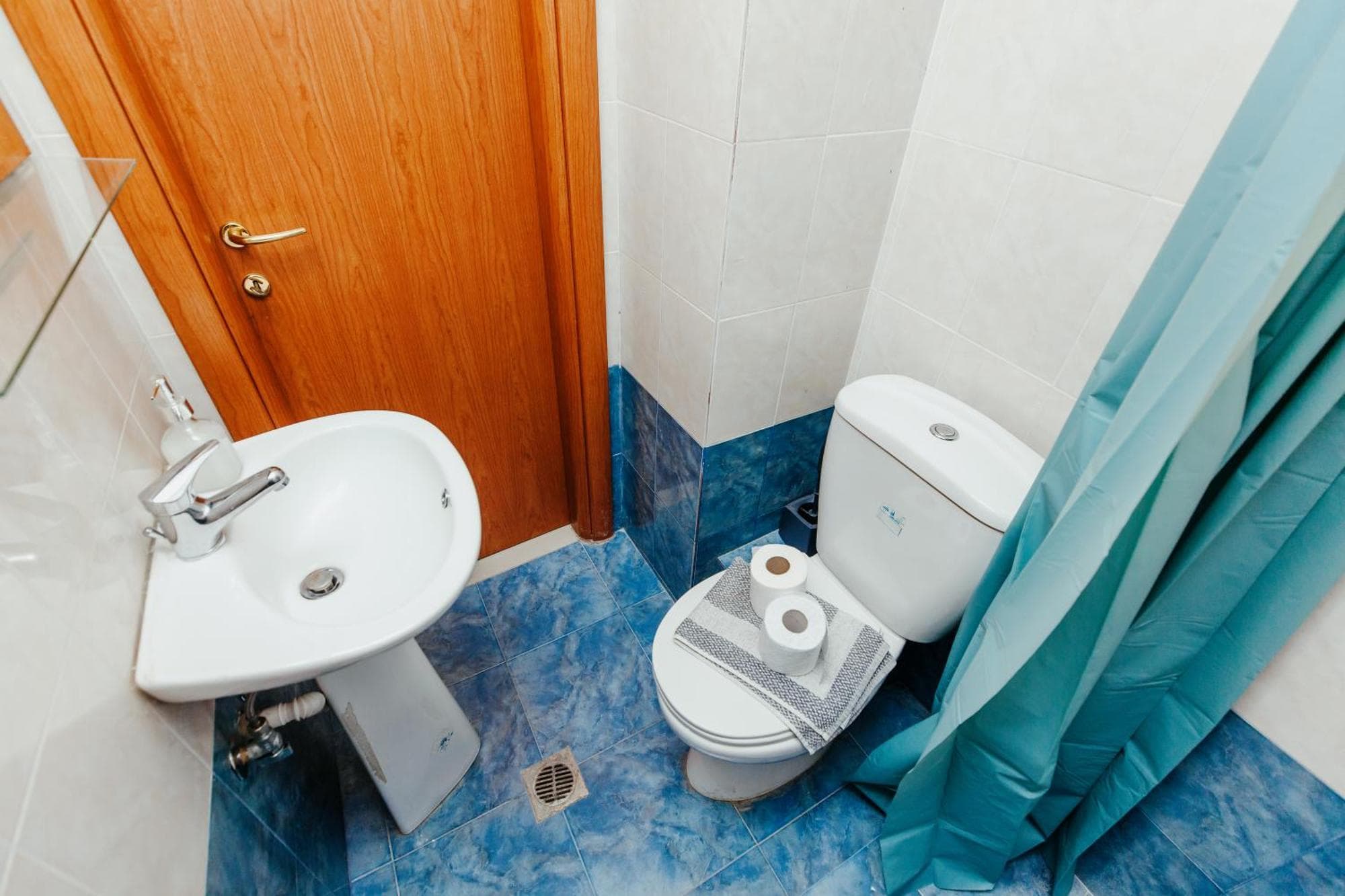 Stylish Central Retreat, 