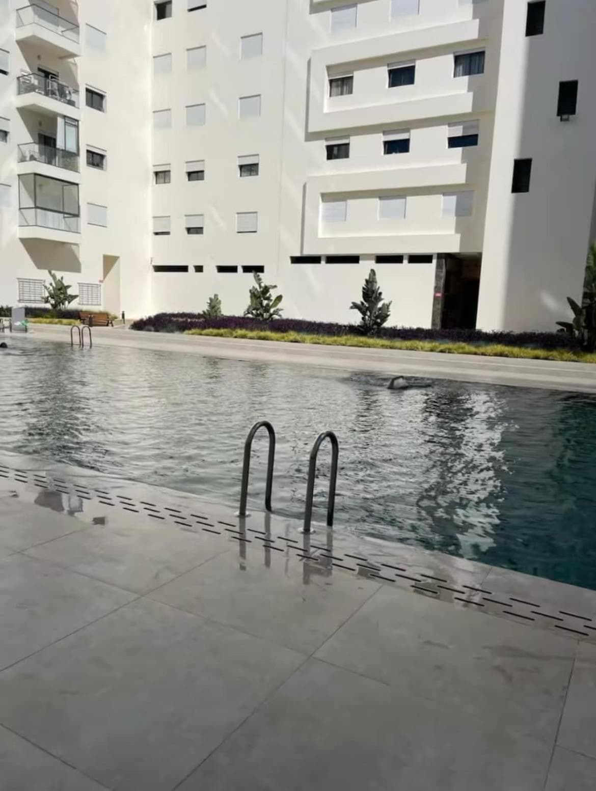 Apartment and family residence 2 bedrooms, pools