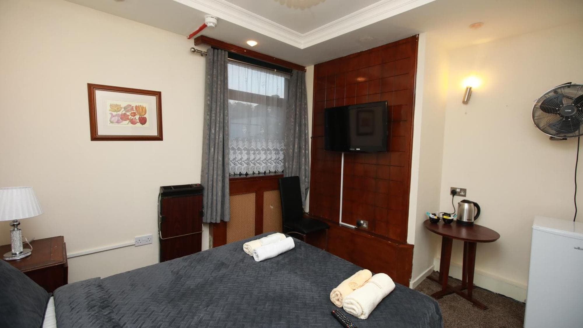 Osterley Park Hotel, 