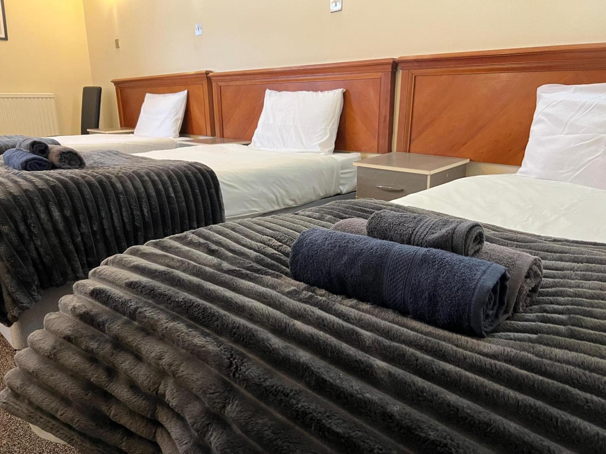 Osterley Park Hotel, 