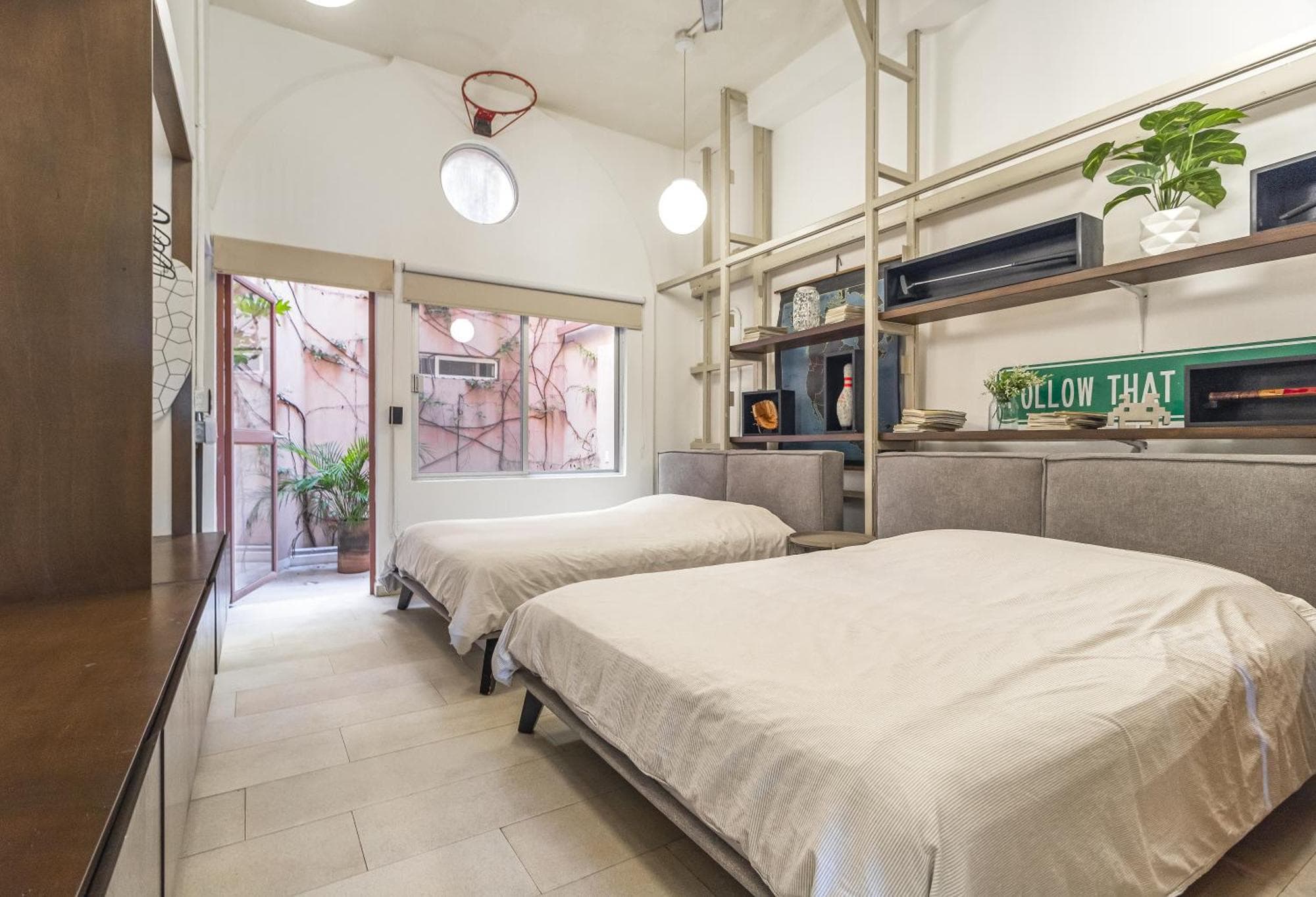 Casa Rosa by Domi Housing