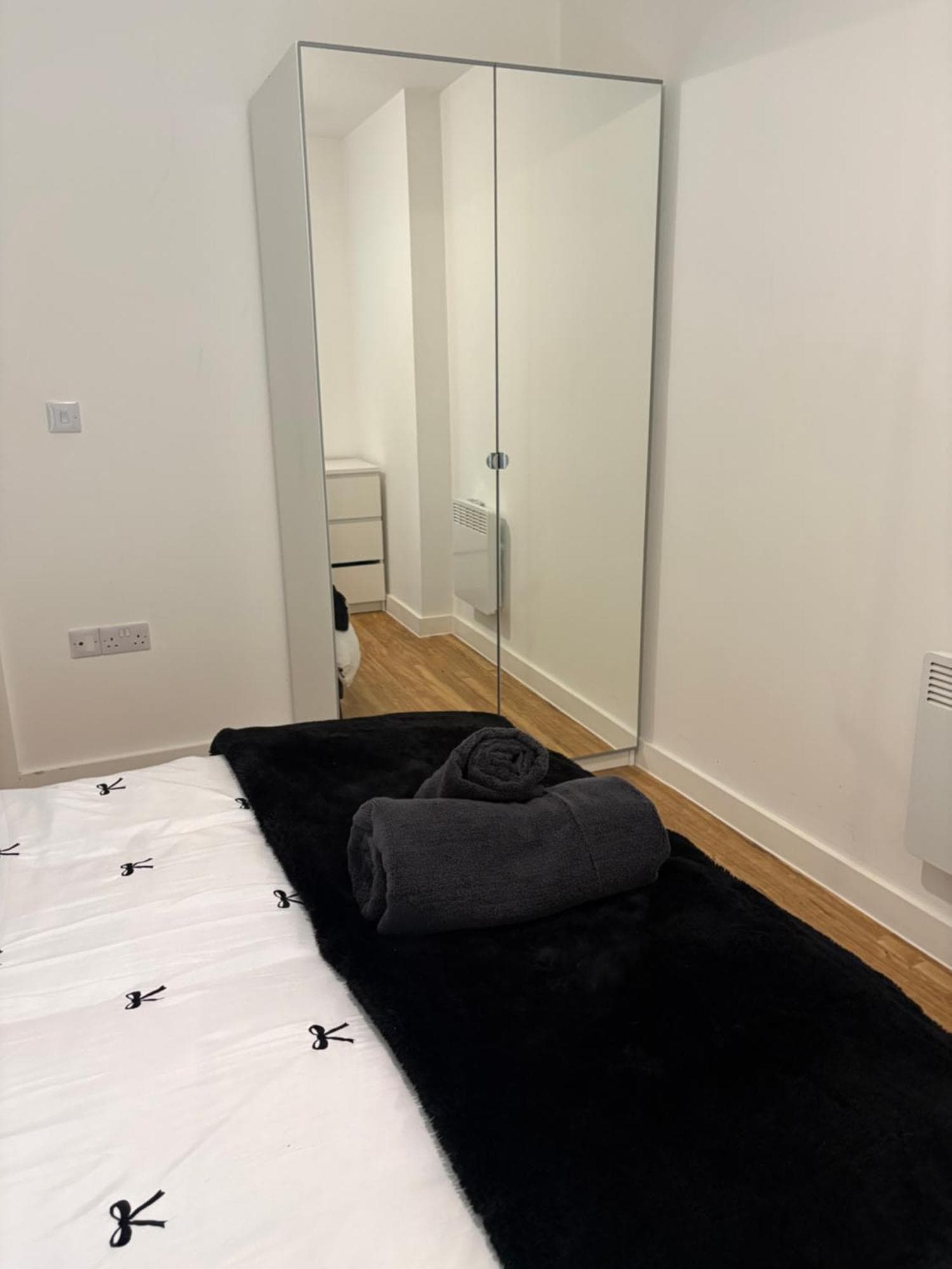 Luxury Quay apartment